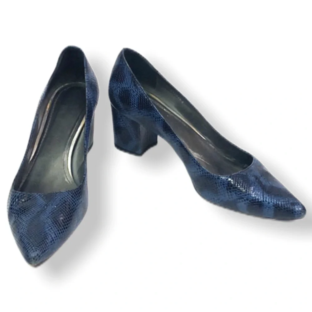 IOB Blue Rattler Stuart Weitzman Firstclass Heels - Picture 4 of 8